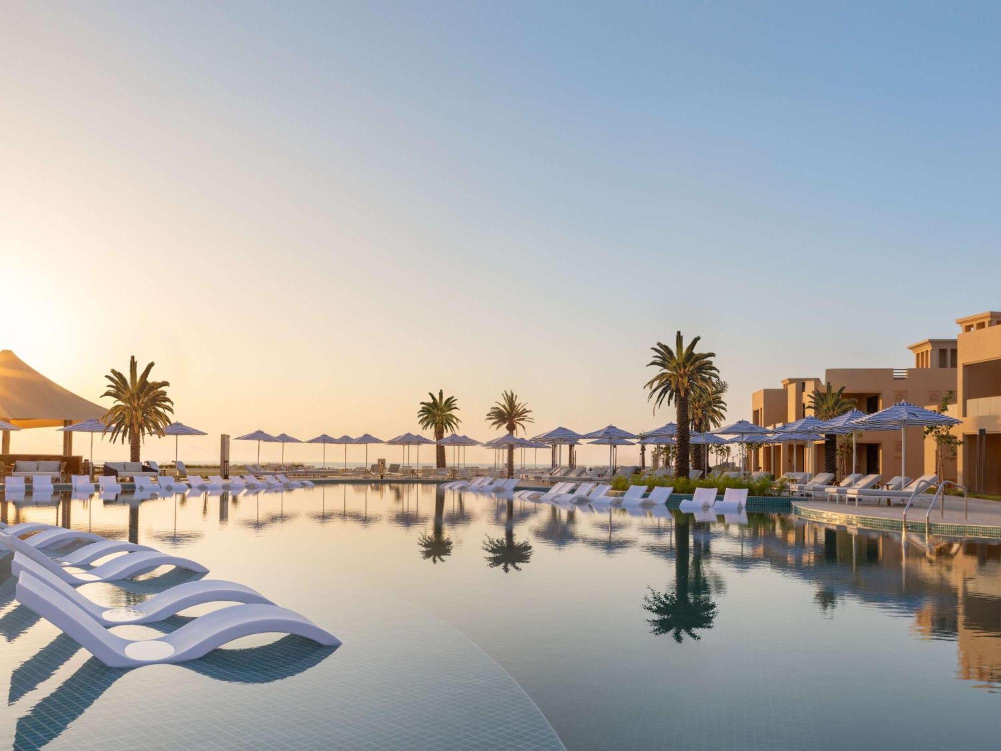 Sofitel Al Hamra Beach Resort Ras al-Khaimah Exterior photo